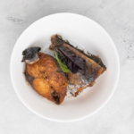 Fried mackerel (half cut)
