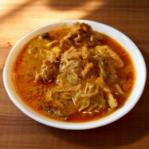 Groundnut soup with one swallow